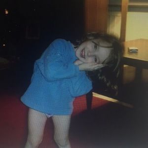 Meet your Posher, Alyson